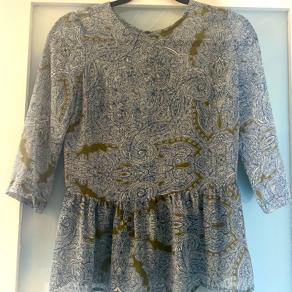 See through material 3/4 length sleeve top
